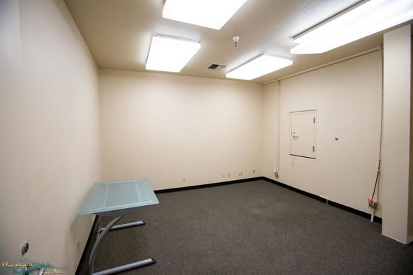 5800 Airport Road - Flex Space